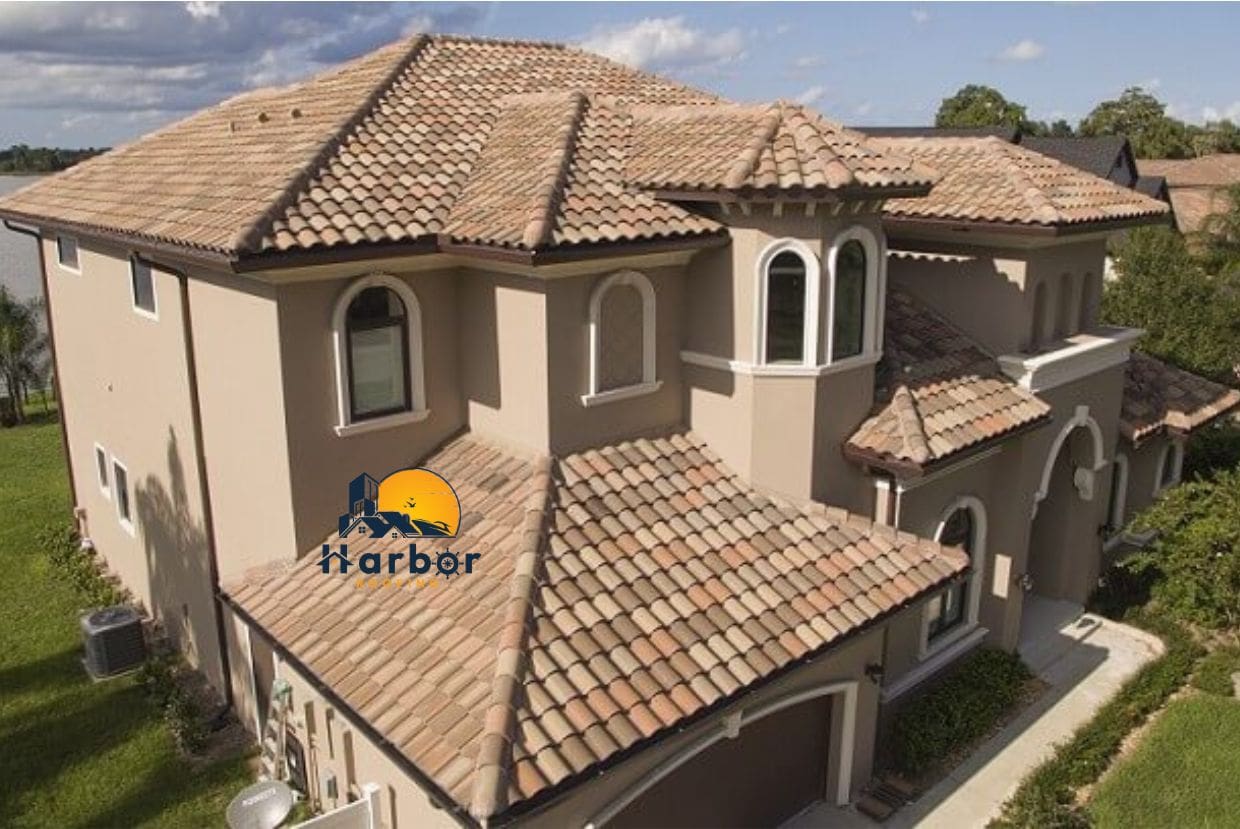 Best Roofing Materials for Heat in Florida post thumbnail